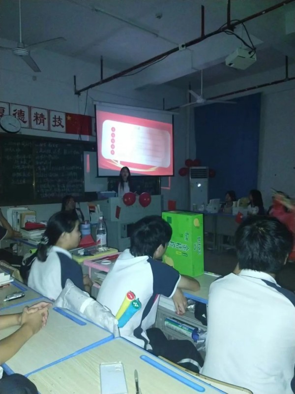 岳陽市江南通信職業(yè)技術學校有限公司,岳陽江南學校,岳陽江南通信學校,岳陽職業(yè)學校 岳陽市江南通信職業(yè)技術學校有限公司,岳陽江南學校,岳陽江南通信學校,岳陽職業(yè)學校